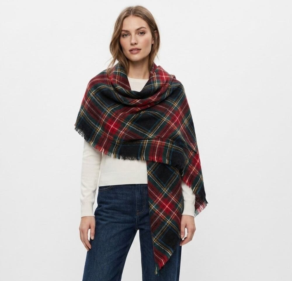 David & Young NWOT Red Black Tartan Plaid Square Blanket Scarf Fringe Wrap Shawl